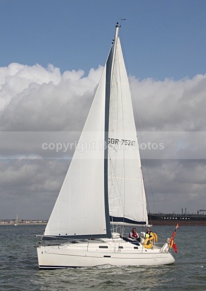 091010 WANDERING SPIRIT GBR7542T IMG_1293 - Sailboats - monohull