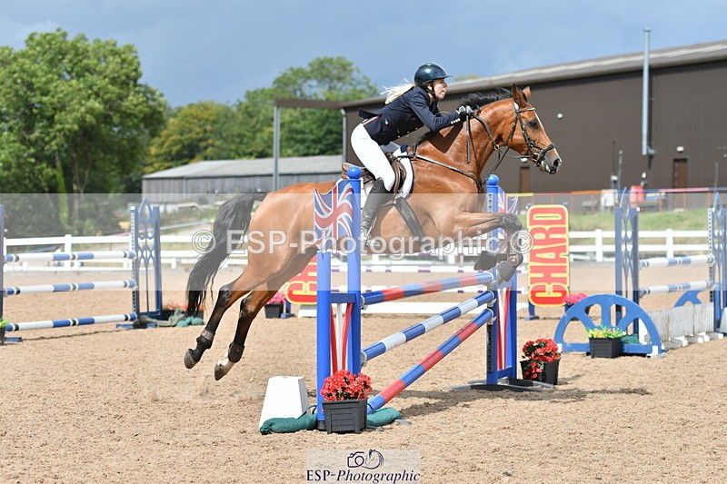 240727A-155008-06377 - Cls 24 1.05m Amateur Qualifier