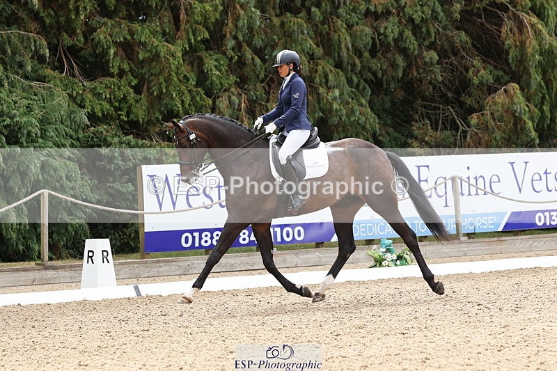 250809A-105828-03038 - 020-Scarlett.LaiFairfax.111