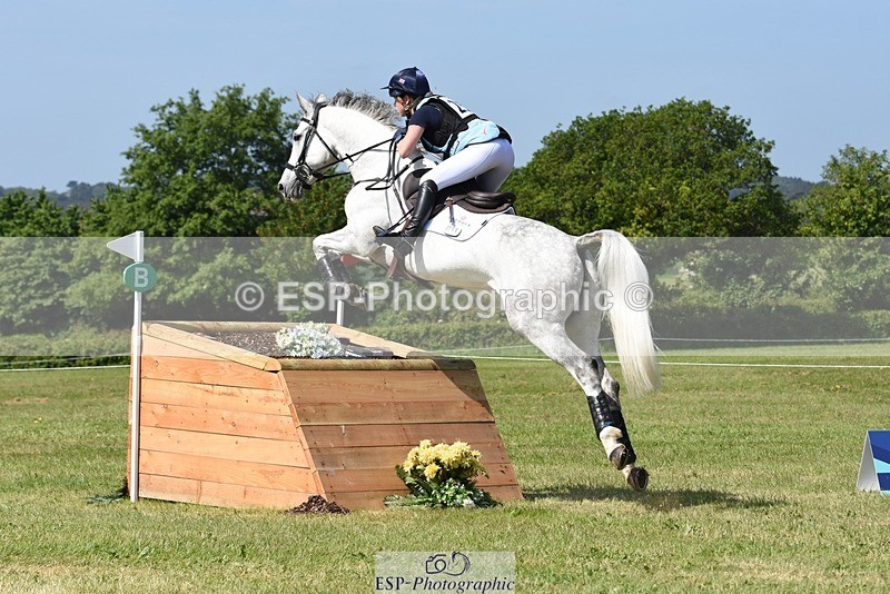 230527-104038-08706 - 259-KATE_BLUE-Millie_Juleff-XC