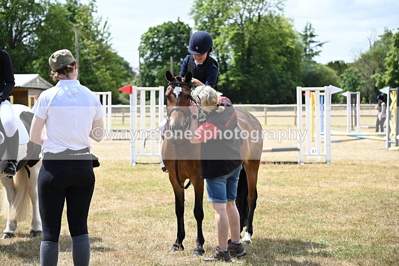 WJ6_5462 - Class 12 Minimus Jumping 45cm