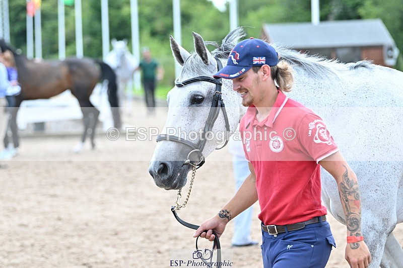240717A-144001-02176 - Trot Up 2pm to 3pm - This folder is not in time order
