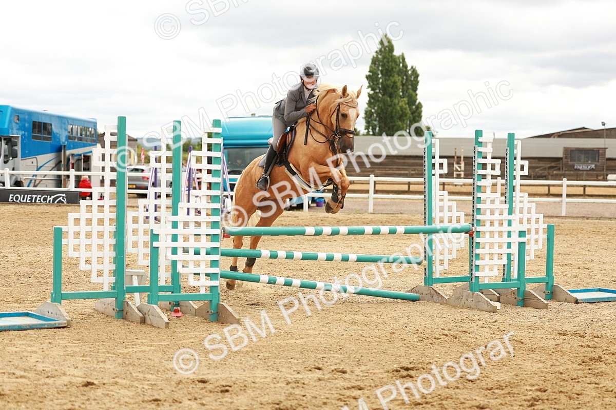 SBM_001969 - Class 9 - Senior British Novice - 90cm