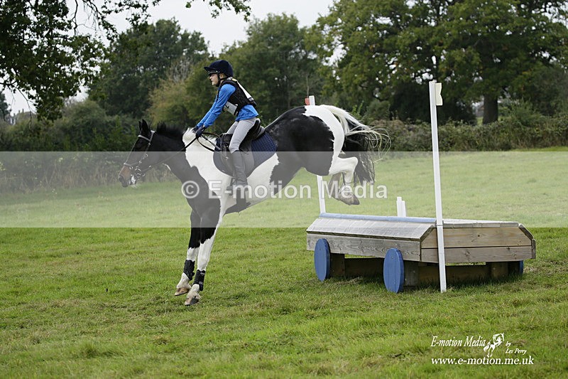  WWHT 171021 2174 - Novice Pairs (0.80m)  17/10/21
