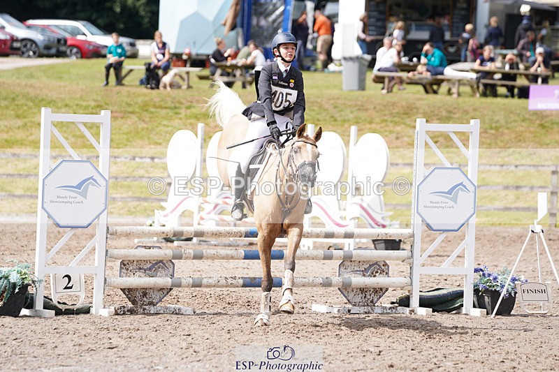 240824X-115504-23711 - 80cm Round 1 12.00 to 13.00