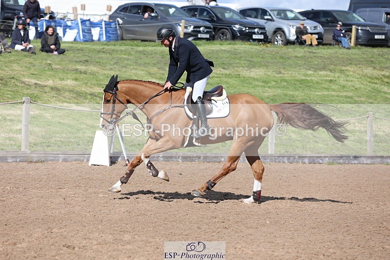 240419A-162149-09344 - Cls 10, 2 Star Big Tour 145cm  15.45 to 16.35 break