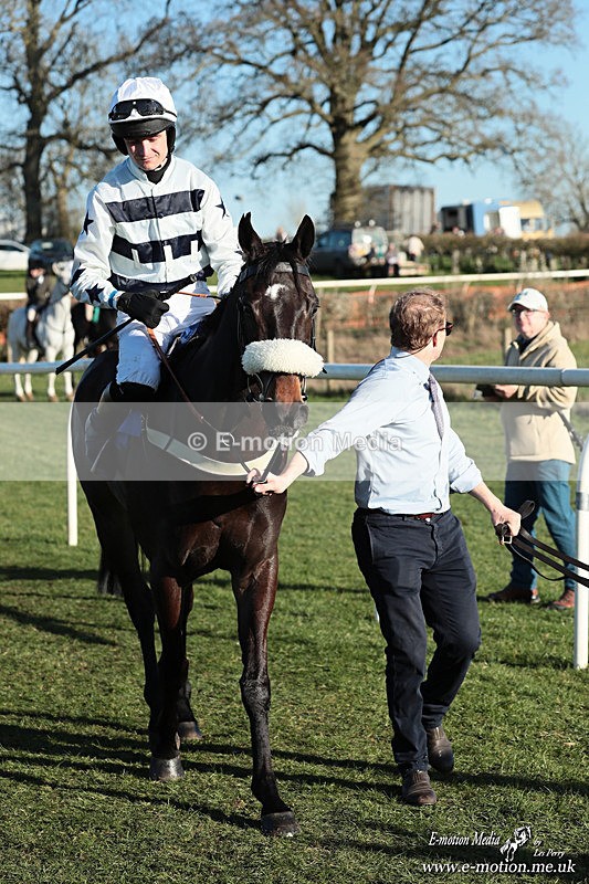 PtP 210326 1211 - VWH Cirencester Races 21/03/26