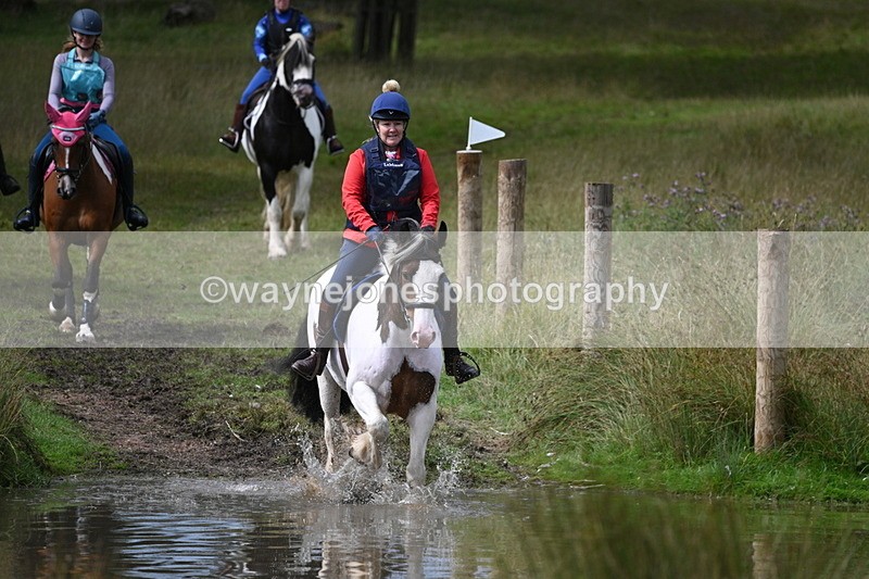 WJ7_1786 - Time at Water 10:48 to 11:13