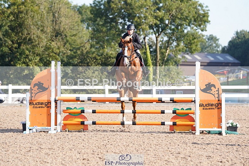 240915A-091312-08563 - Cls 31 Snr British Novice and 90cm Open