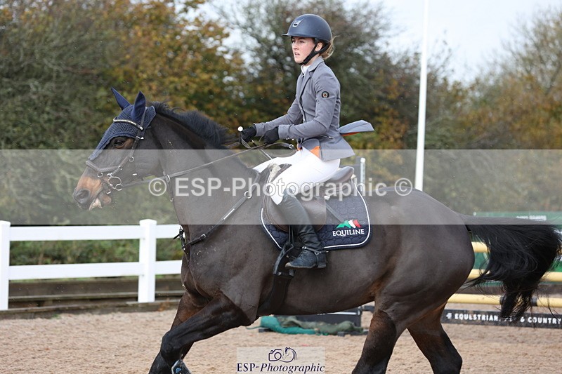 231112A-120612-03953 - Cls 18 Discovery & 1m Open