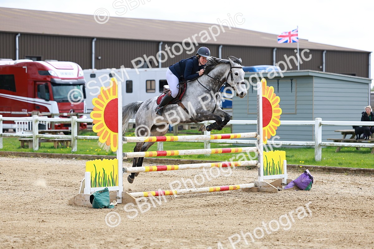SBM_002424 - Class 10 - Senior Newcomers - 1.10m