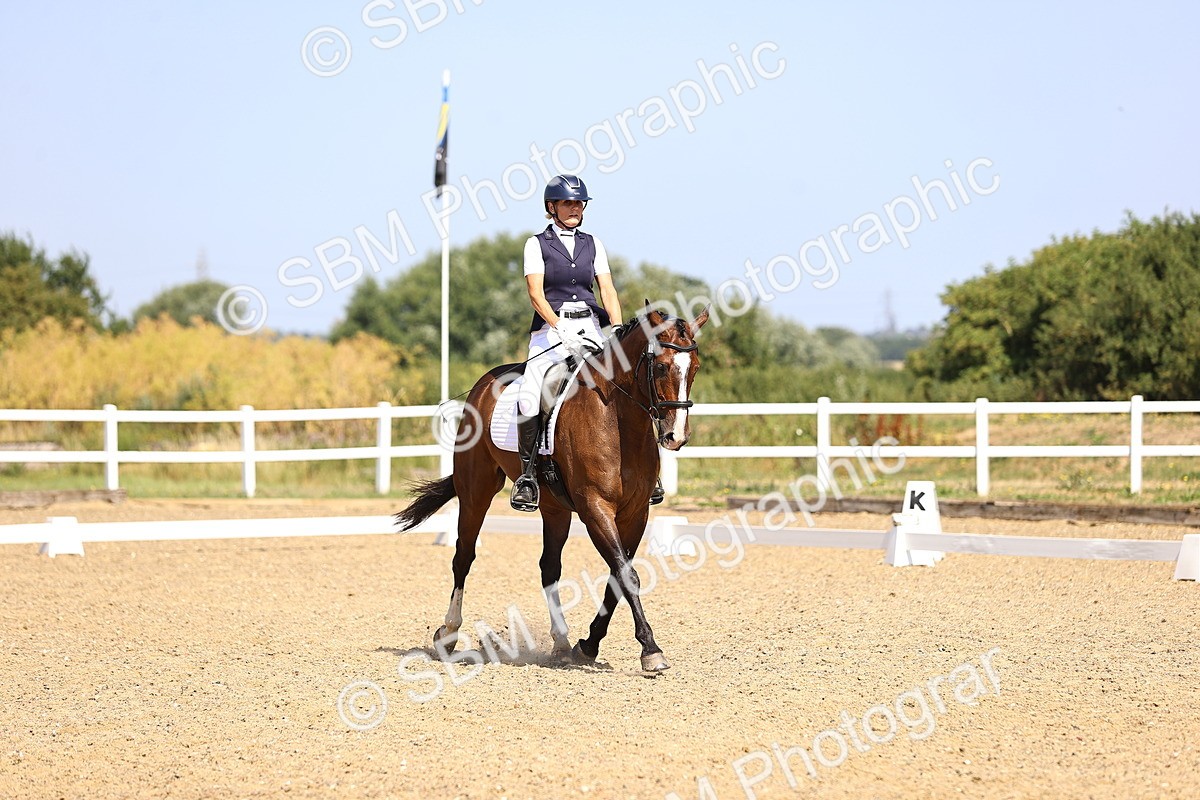 SBM_009396 - Novice 5 - 9.50-10.53