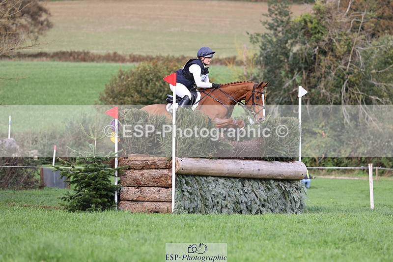 241025-133620-08725 - 160-Gaby.Bull-MILESTONE.GOLD