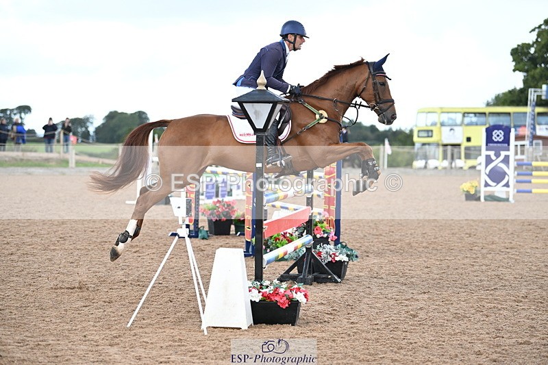 240912A-105302-00429 - Cls 2 Snr Newcomers