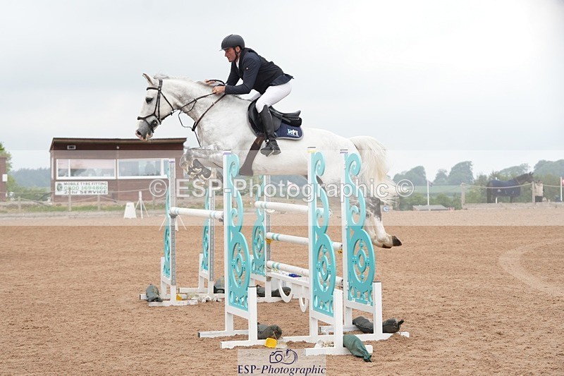 260508-091221-04538 - Cls 12 Snr Foxhunter