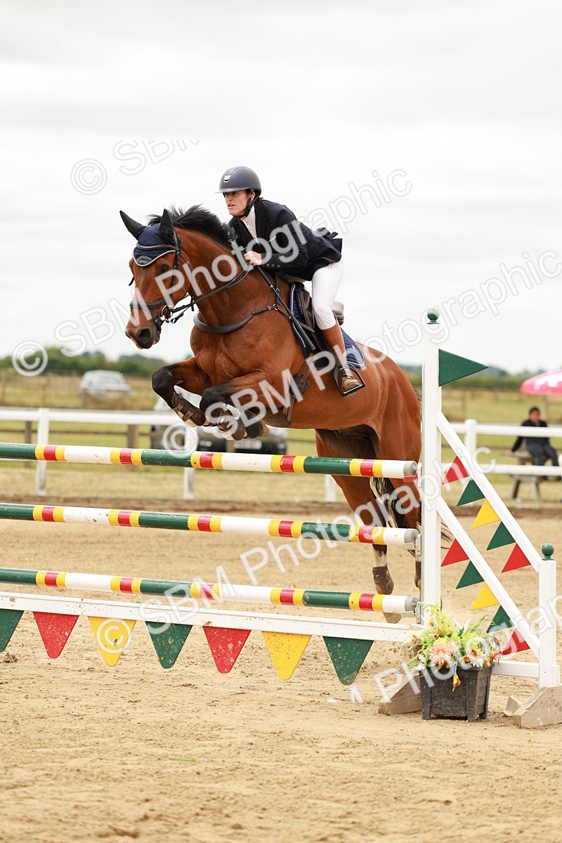 SBM_017636 - Class 21 - Senior Newcomers Championship 2d Rd