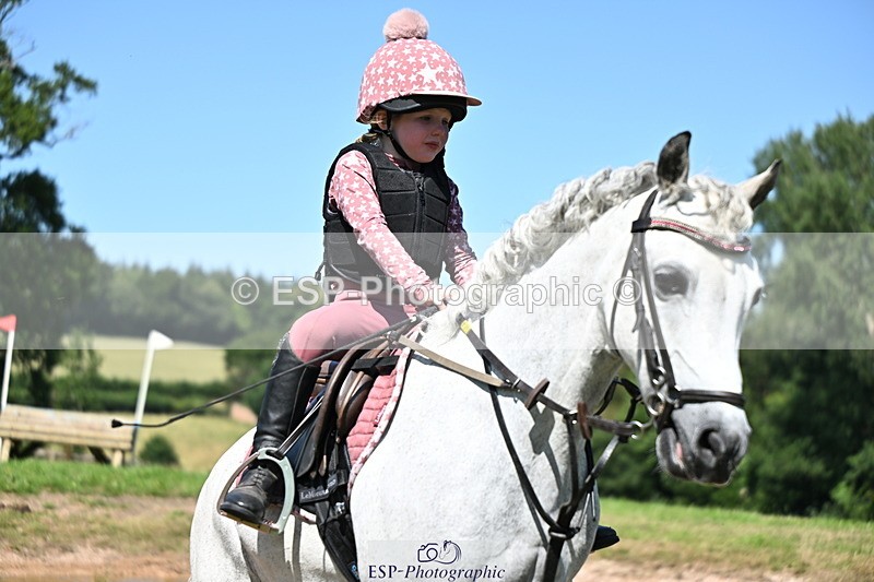 240729B-145924-02931 - Abbie's Group XC