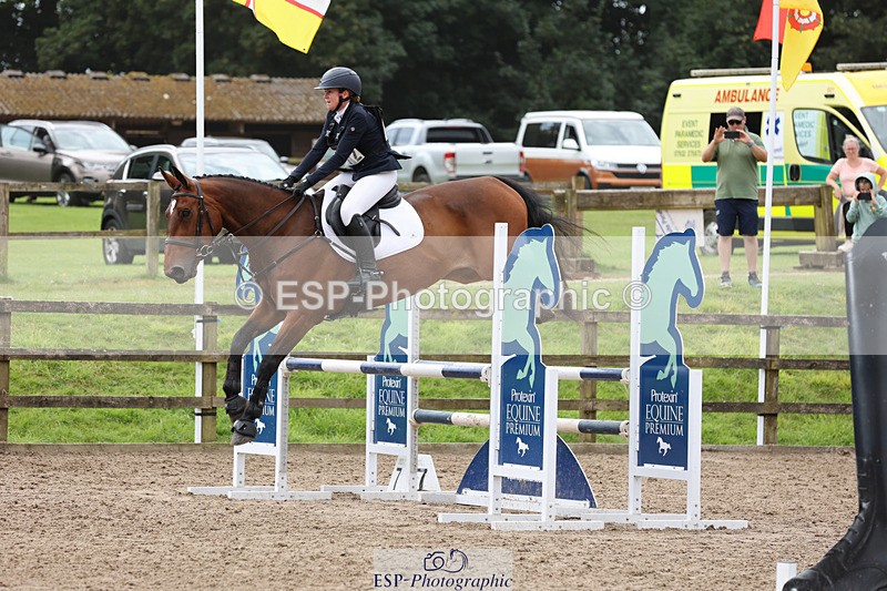 240804-123903-13328 - 472-Lucy_Woolams-ZATESSA'S_CLASSIC