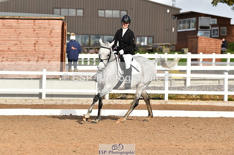 231104A-115732-01640 - Cls 5 Novice 37A