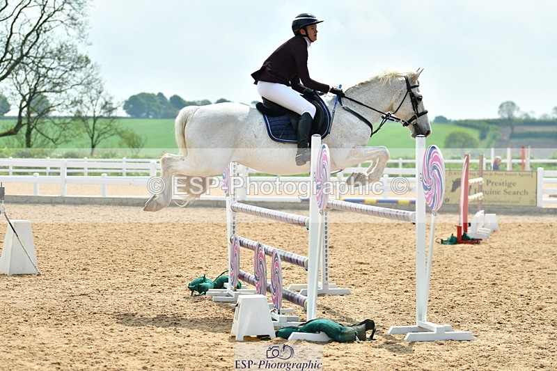 230514A-134352-03038 - Cls 25 Pony Foxhunter & 1.10m Open