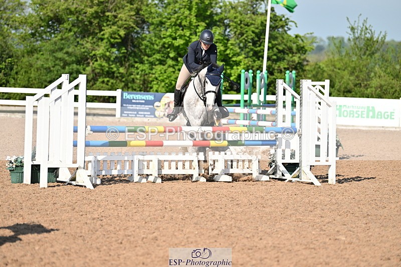 240509A-092114-00101 - Cls 1 British Novice and 90cm Open