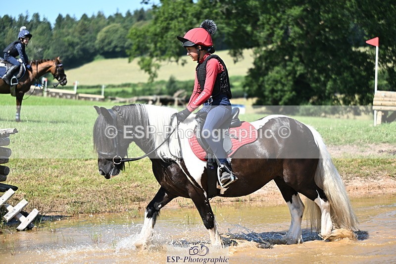 240729B-150146-03008 - Abbie's Group XC