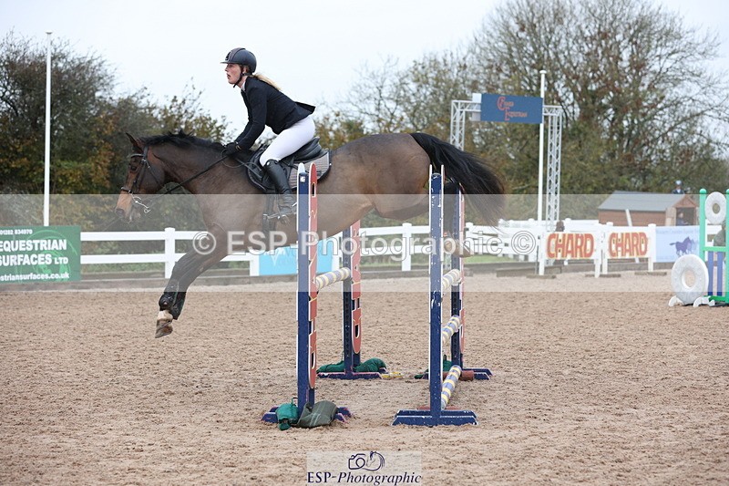 231112A-124143-04138 - Cls 19 Snr 1.05m Open