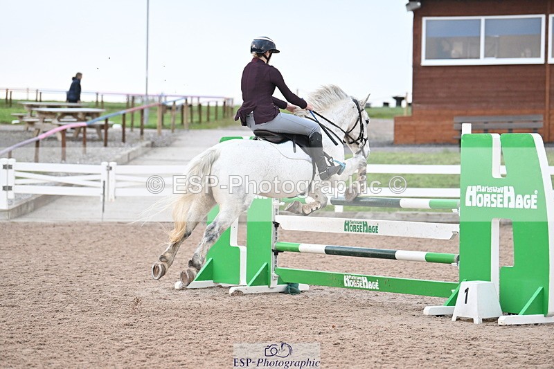 231119A-143603-06135 - Sun Cls 9 National 1.15m