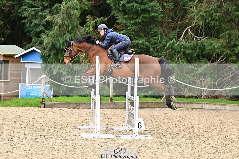 250201A-122111-00656 - Cls 02 Local Horse 100cm