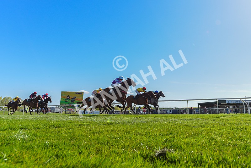 220426-Race 5-Evocative Spark-0735 - Race 5