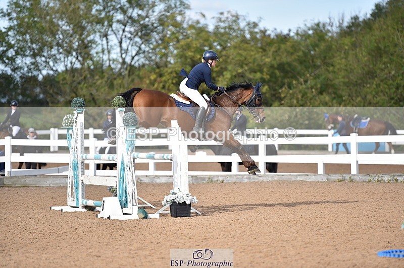 231015A-133030-08331 - Cls 25 95cm Amateur Q 2nd R