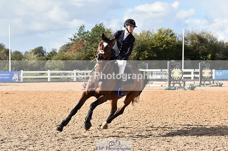 231014A-143830-05313 - Cls 15 1.05m Amateur Q 2nd R