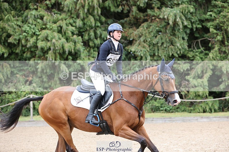 250803A-144632-14843 - O-682-Millie.Juleff-HERONA.CZ.Z