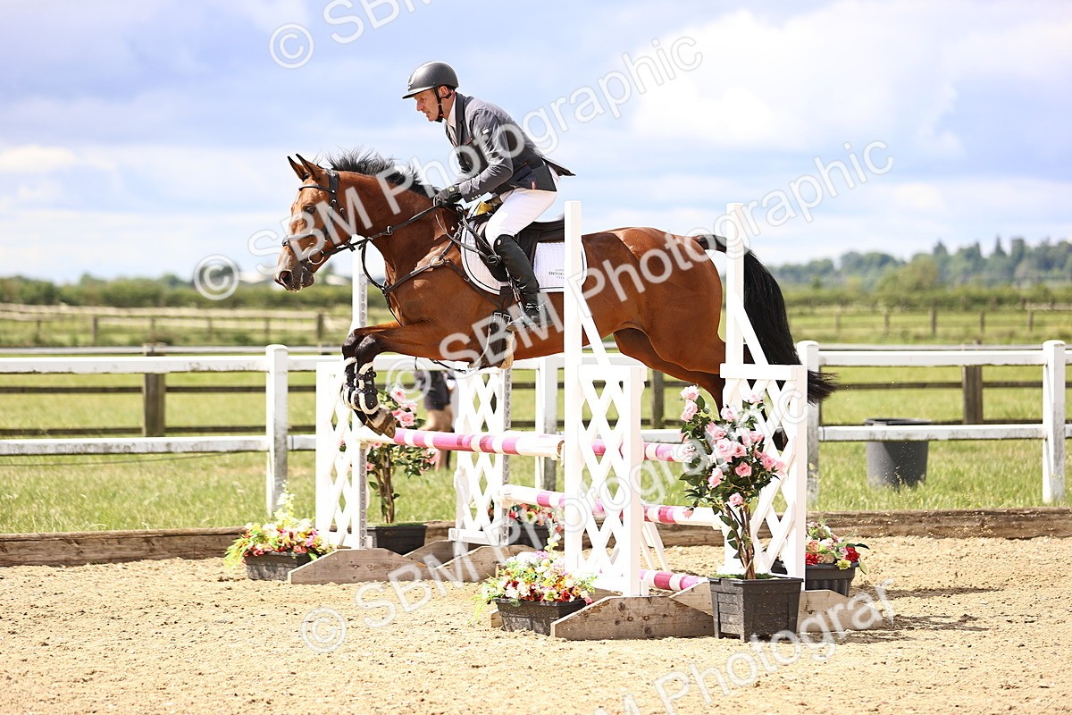 SBM_006566 - Class 16 - Senior British Novice - 90cm