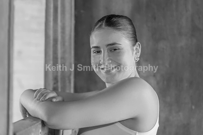 4KJS9437 - Portraiture