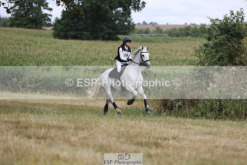 250802A-111552-01700 - A-014-Mia.Hughes-KILNHANGERS.LITTLE.GEM