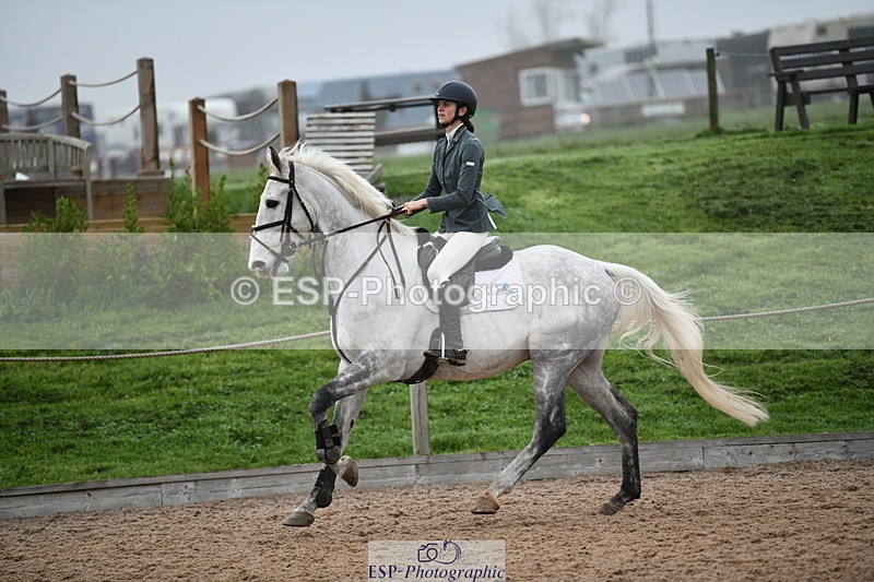 241102A-150921-06054 - SAT Cls 11 Snr 1.05m