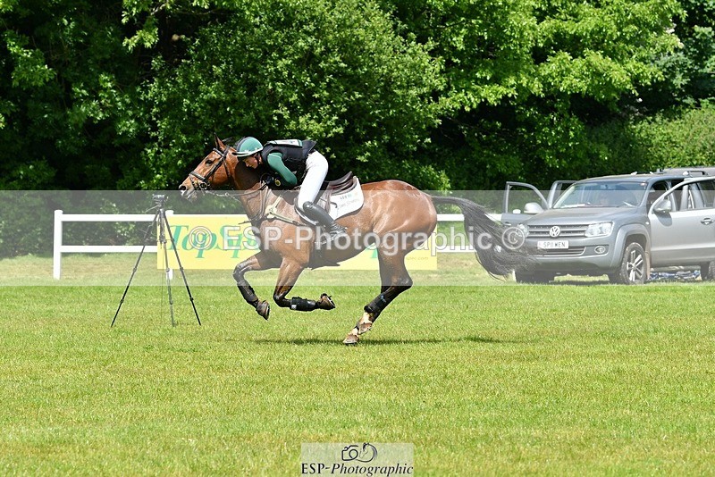 230528-140104-18197 - 469-WELLFIELDS_LINCOLN-Susie_Berry-XC