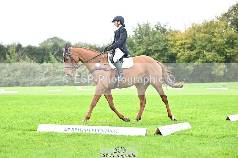 241024-100852-02106 - 308-Rachel.Lawson-RED.STAG