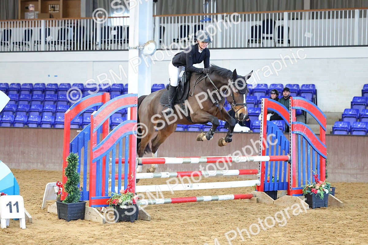 SBM_005466 - Class 22 - Bliss of London Novice Winter Championship Qualifier 90cm