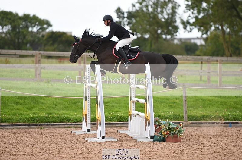 230812A-163048-10295 - Cls 38 Nat 1.40m Open