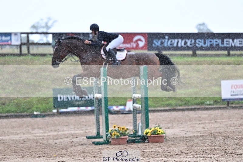 250727-164712-11494 - Cls 30 Snr Foxhunter