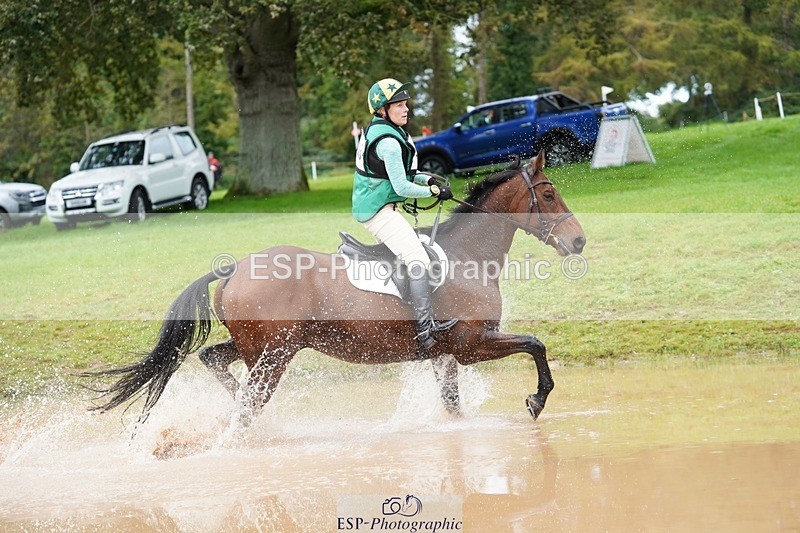 231021-122948-16961 - 433-WILLIAM-Laura.Sharpe-SC+XC