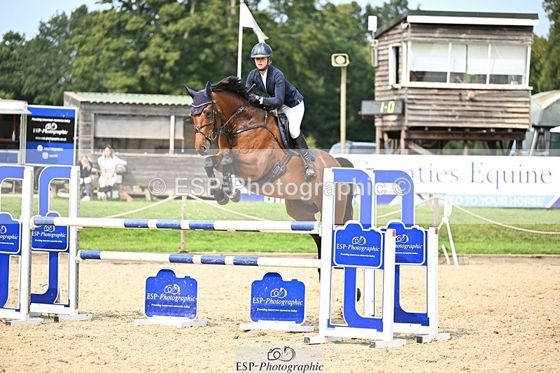 240818-151857-05158 - Cls 12A Snr Foxhunter & 1.20m Open