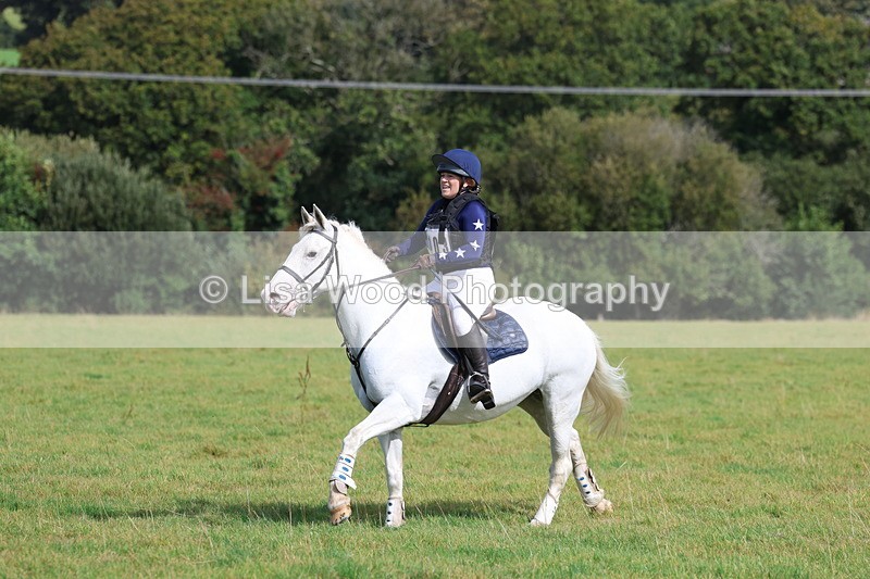 3E7A6439 - Class 1: Trebudannon Open: Pheasant Feeder