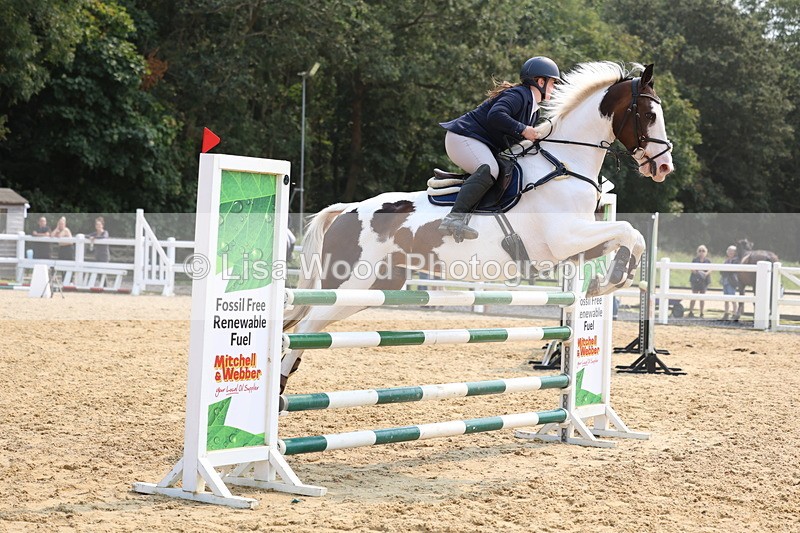 3E7A2512 - Class 8: Senior Newcomers/1.10m open