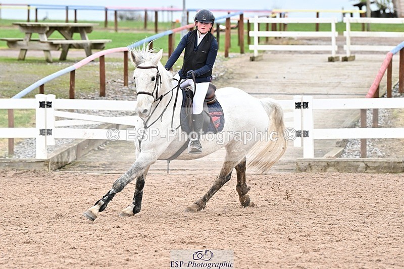 250112-132835-01476 - Cls 20 Newcomers and 1.10m Open