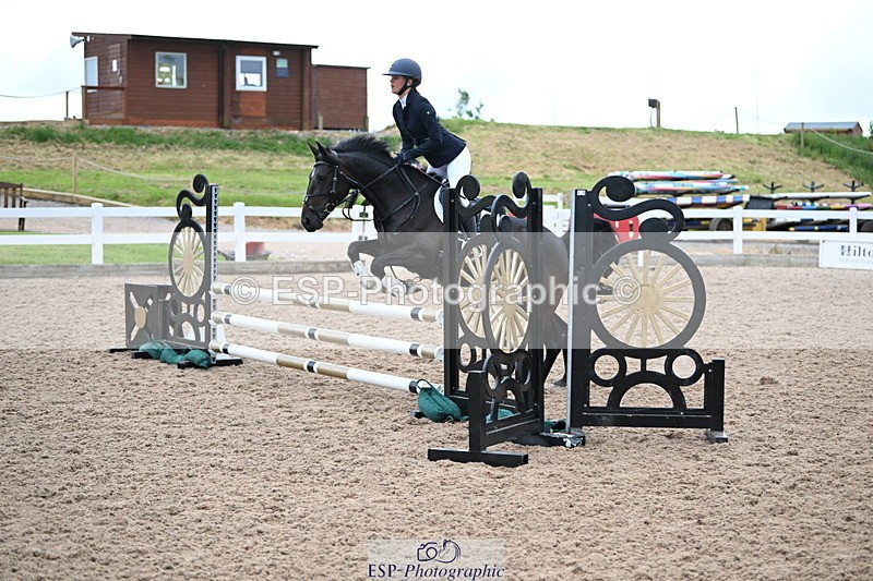 240608A-090906-00040 - Cls 8 Pony British Novice and 80cm Open