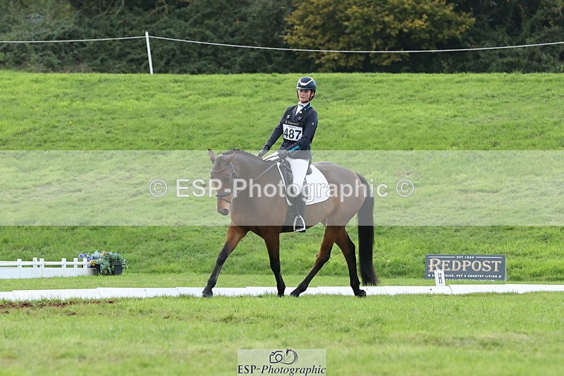 251024A-140840-12548 - F-487-Polly.McHardy