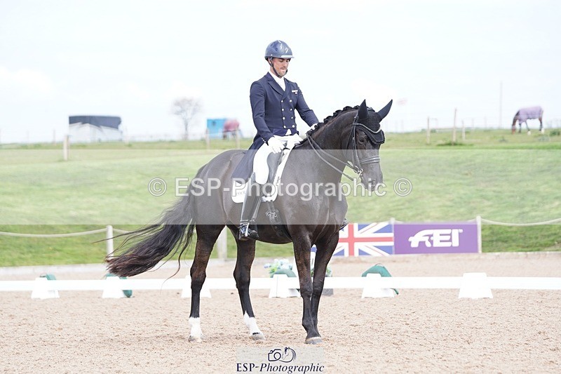 250403-140936-02860 - 022-Jezz.Palmer-Romanno.Weltino